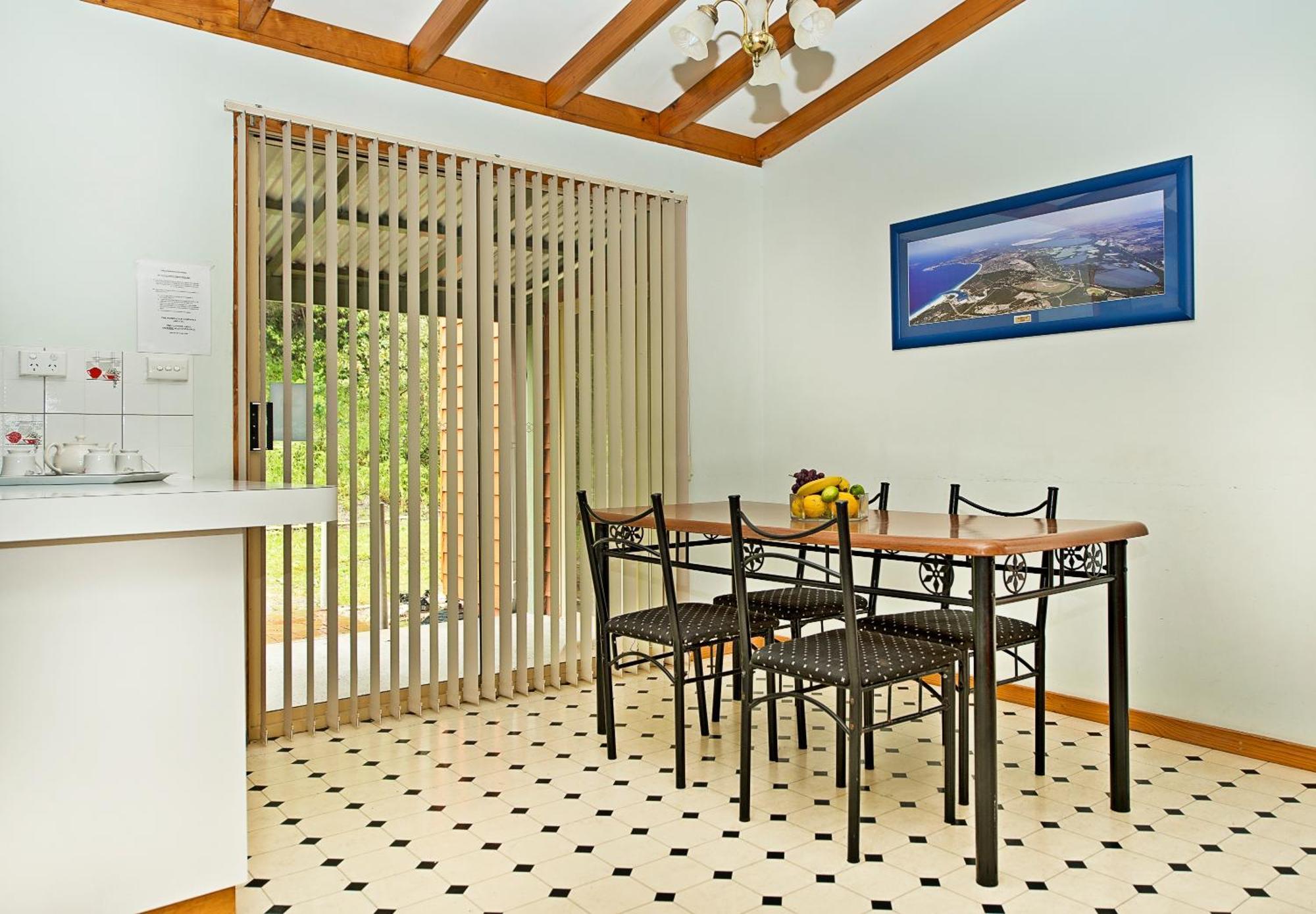 Acclaim Pine Grove Holiday Park Есперанс Екстериор снимка