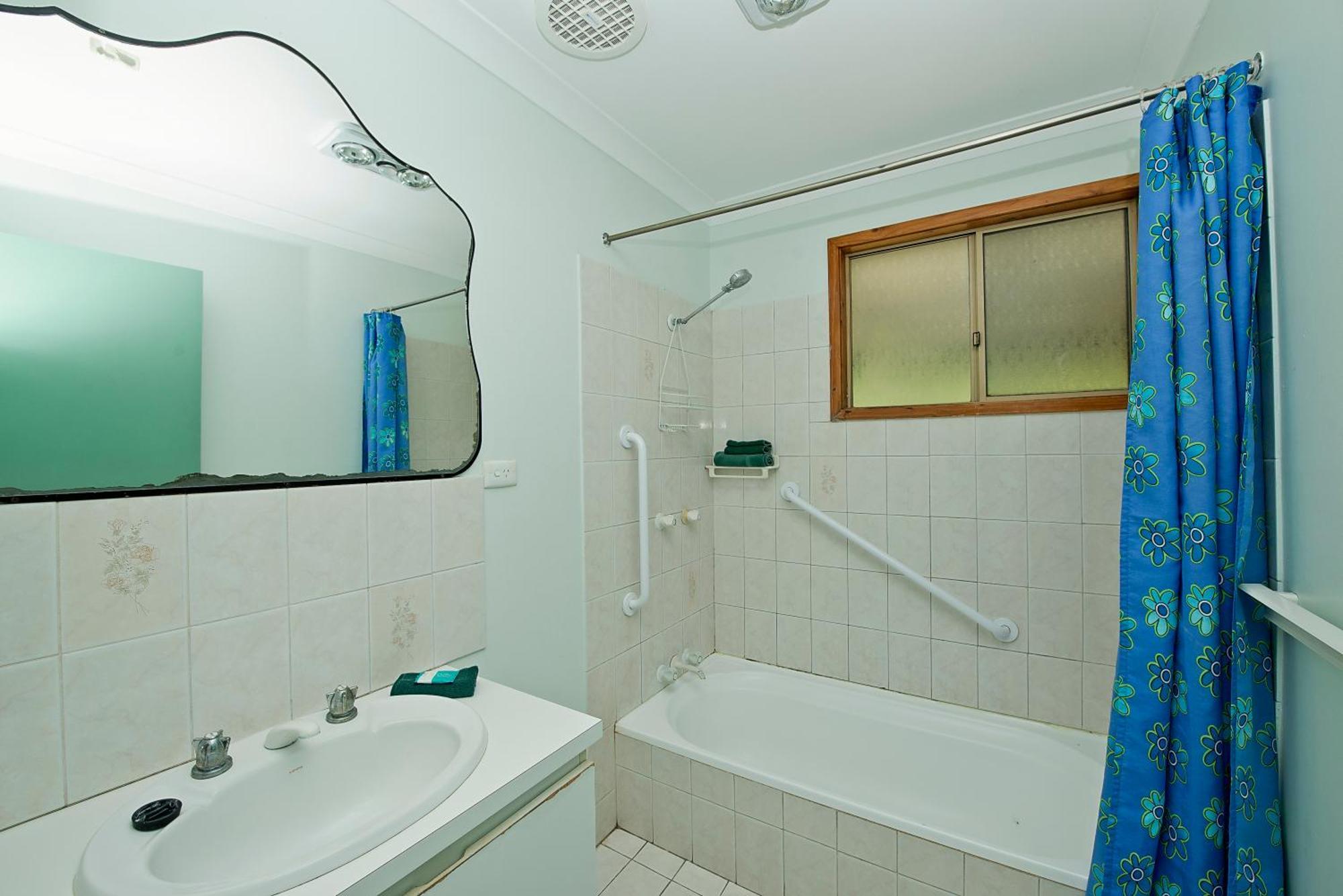 Acclaim Pine Grove Holiday Park Есперанс Екстериор снимка