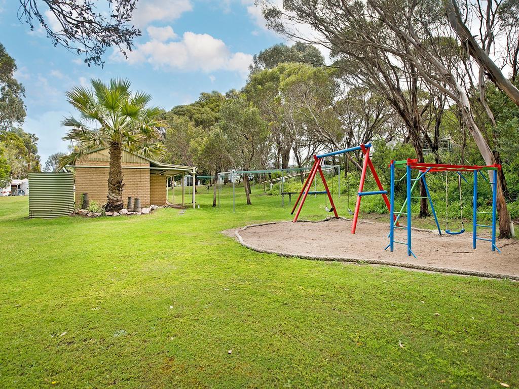 Acclaim Pine Grove Holiday Park Есперанс Екстериор снимка